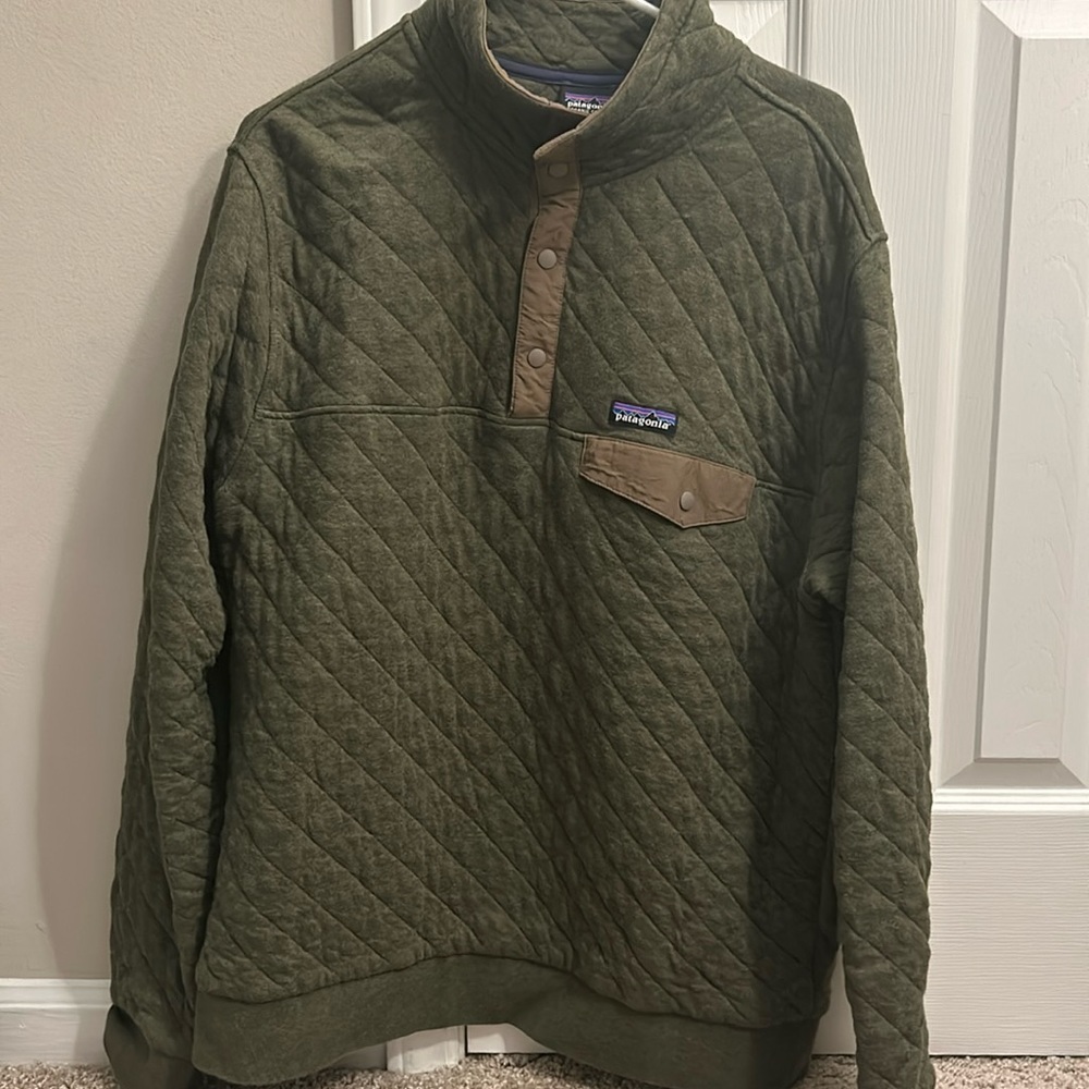 Patagonia quilted jacket